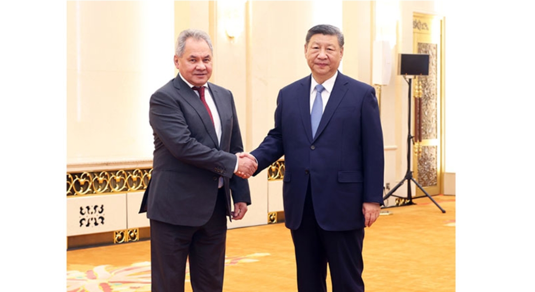习近平会见俄罗斯联邦安全会议秘书绍伊古