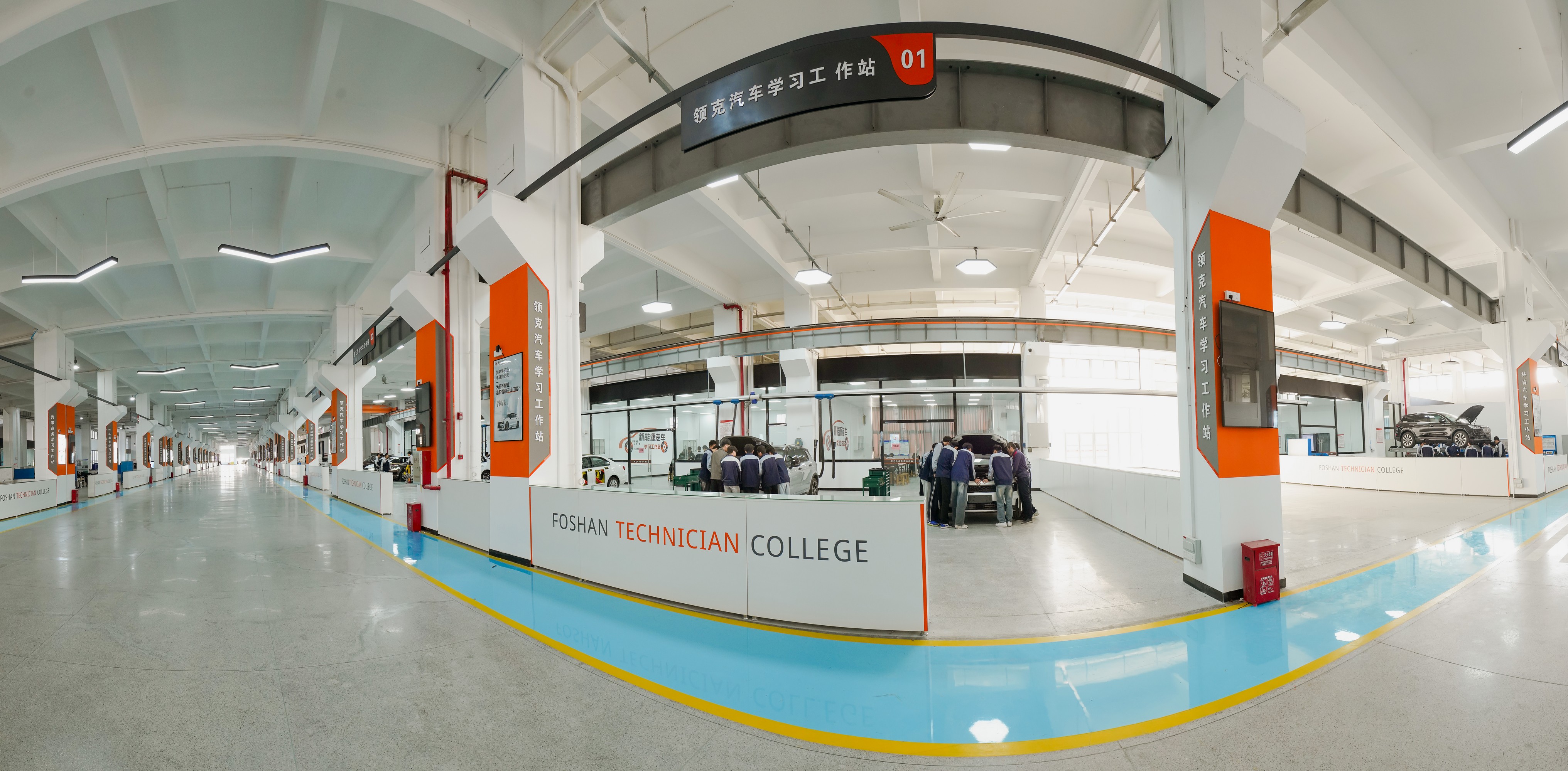 交通运输学院实训车间.jpg