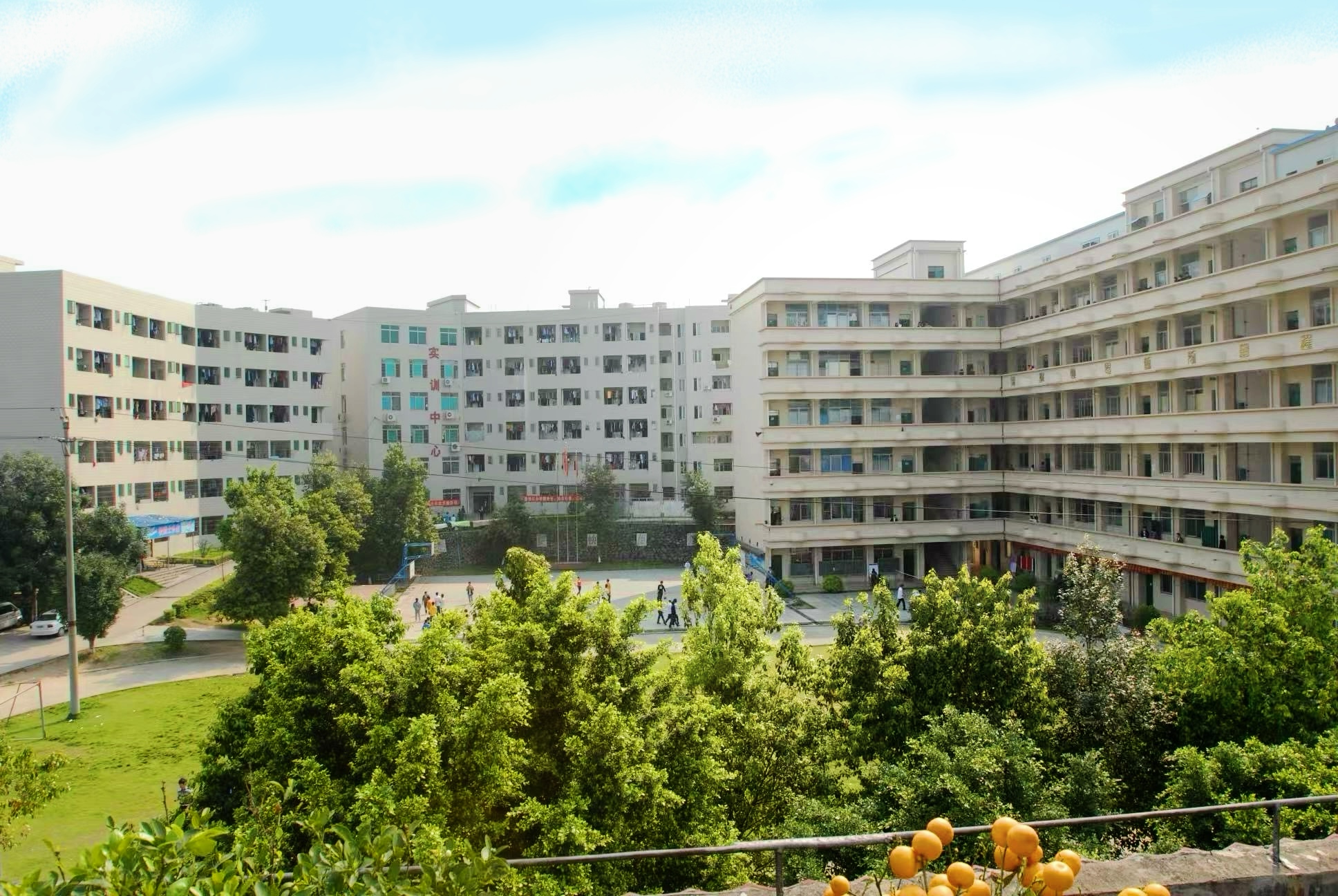 照片2-广州城市职业技工学校.jpg